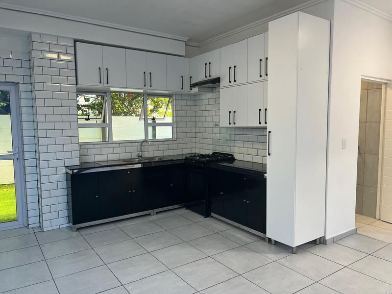 To Let 3 Bedroom Property for Rent in Claremont Western Cape